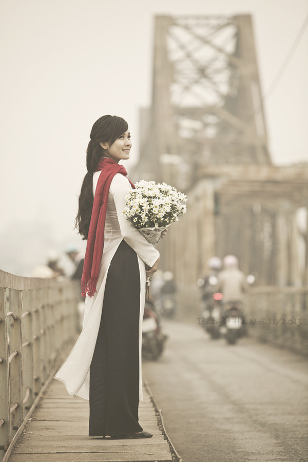 征服丰满的已婚女人